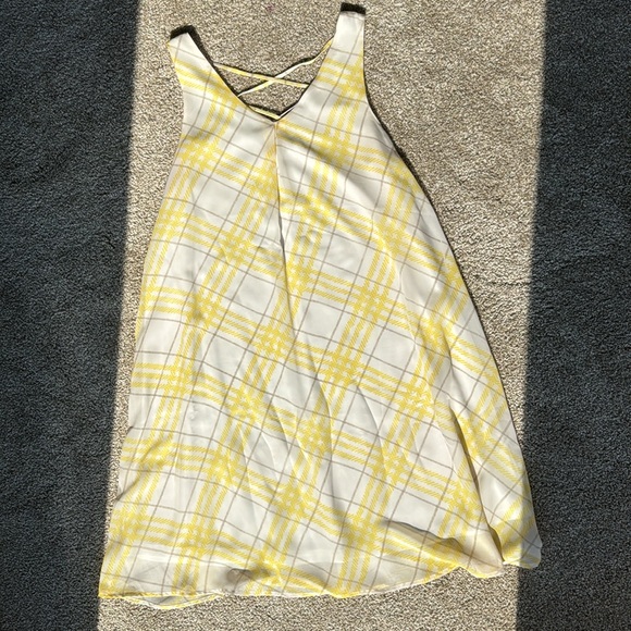 Yellow Plaid dress - Picture 4 of 5